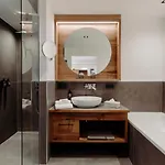 Post Boutique Hotel apartamentowy 4*