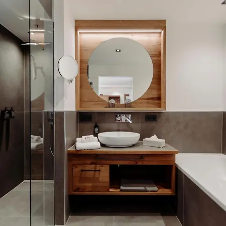 Post Boutique Aparthotel 4*