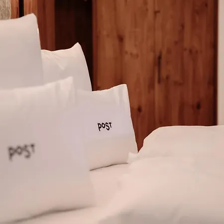 Post Boutique *